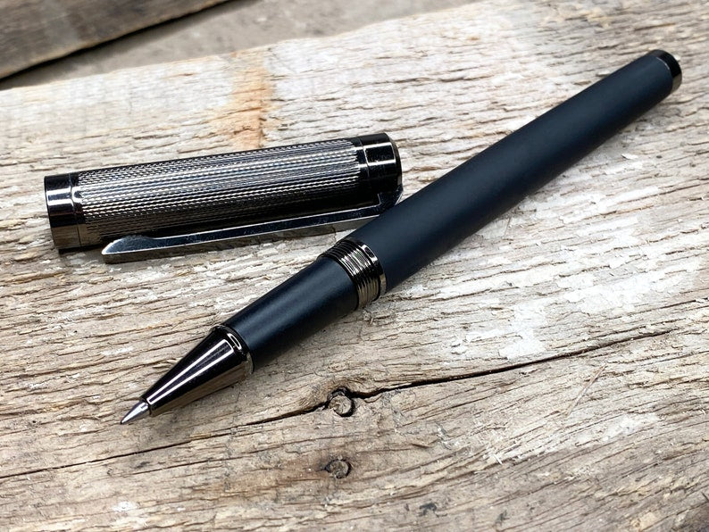 Quality Pen Personalized Rollerball Pen Carbon Fibre Pen Corporate Gift Groomsman Gift Engraved Gift Pen Ink Refill Stationary Writing Pen